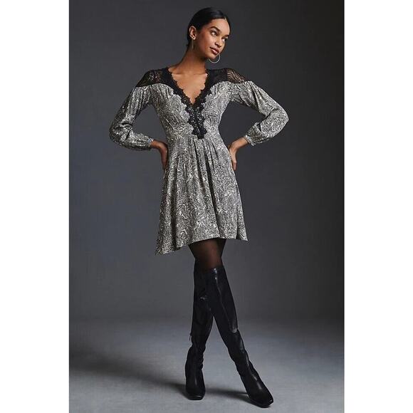 NWT By Anthropologie Lacy V-Neck Mini Dress US 2 White Black #G4403 - Picture 1 of 13